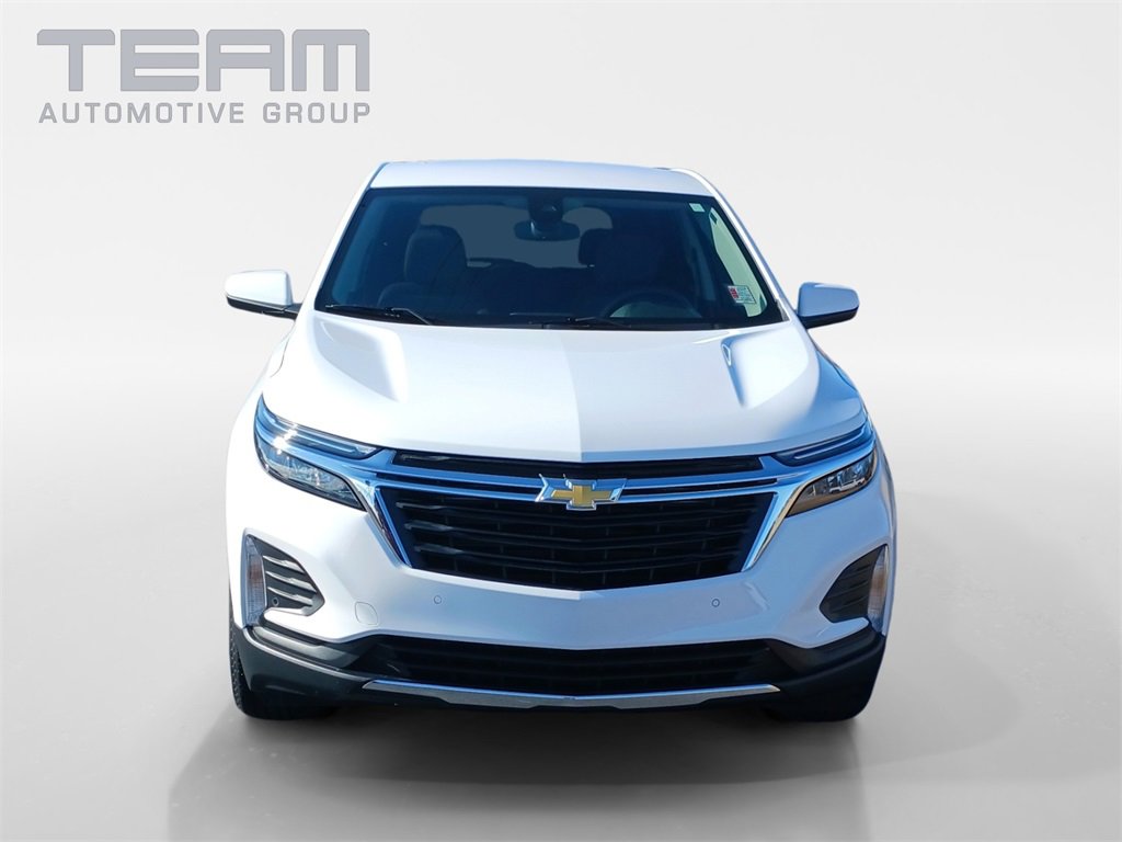 Used 2024 Chevrolet Equinox LT w/ LPO, Floor Liner Package image 2