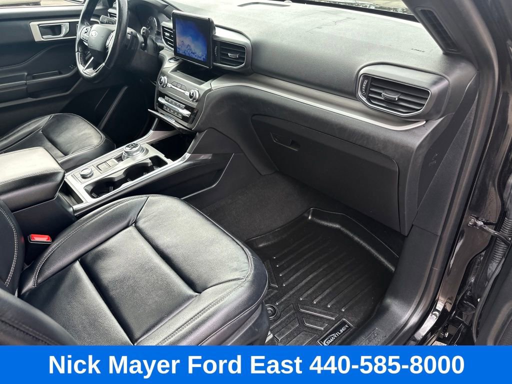 Used 2020 Ford Explorer XLT w/ Equipment Group 202A image 11