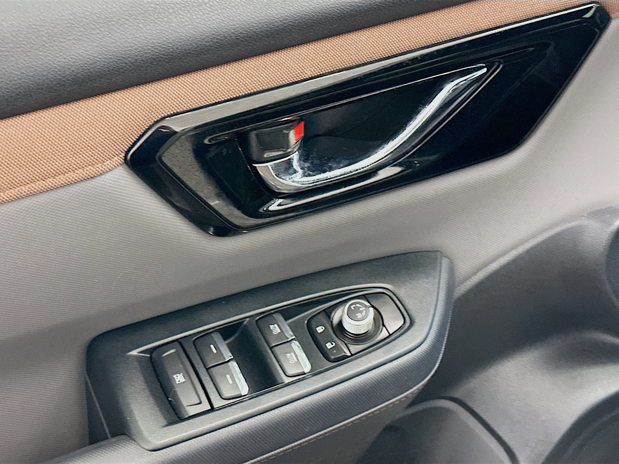 Used 2025 Subaru Forester Sport image 15