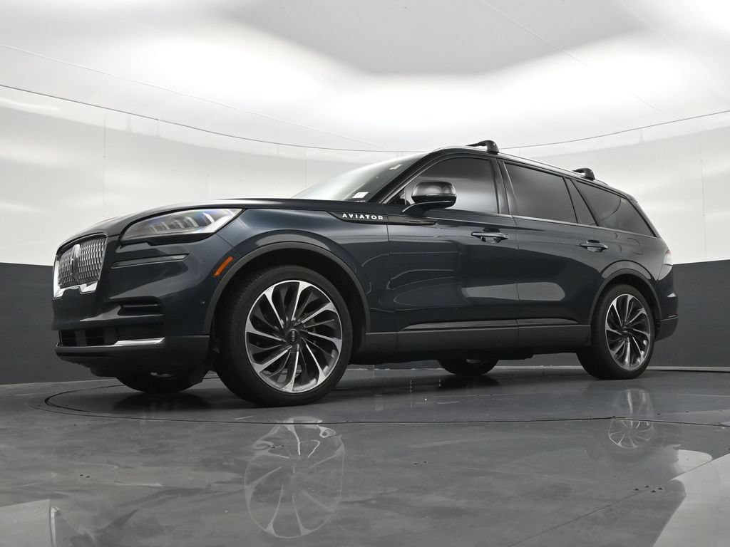 Used 2024 Lincoln Aviator Reserve w/ Equipment Group 201A RWD image 24