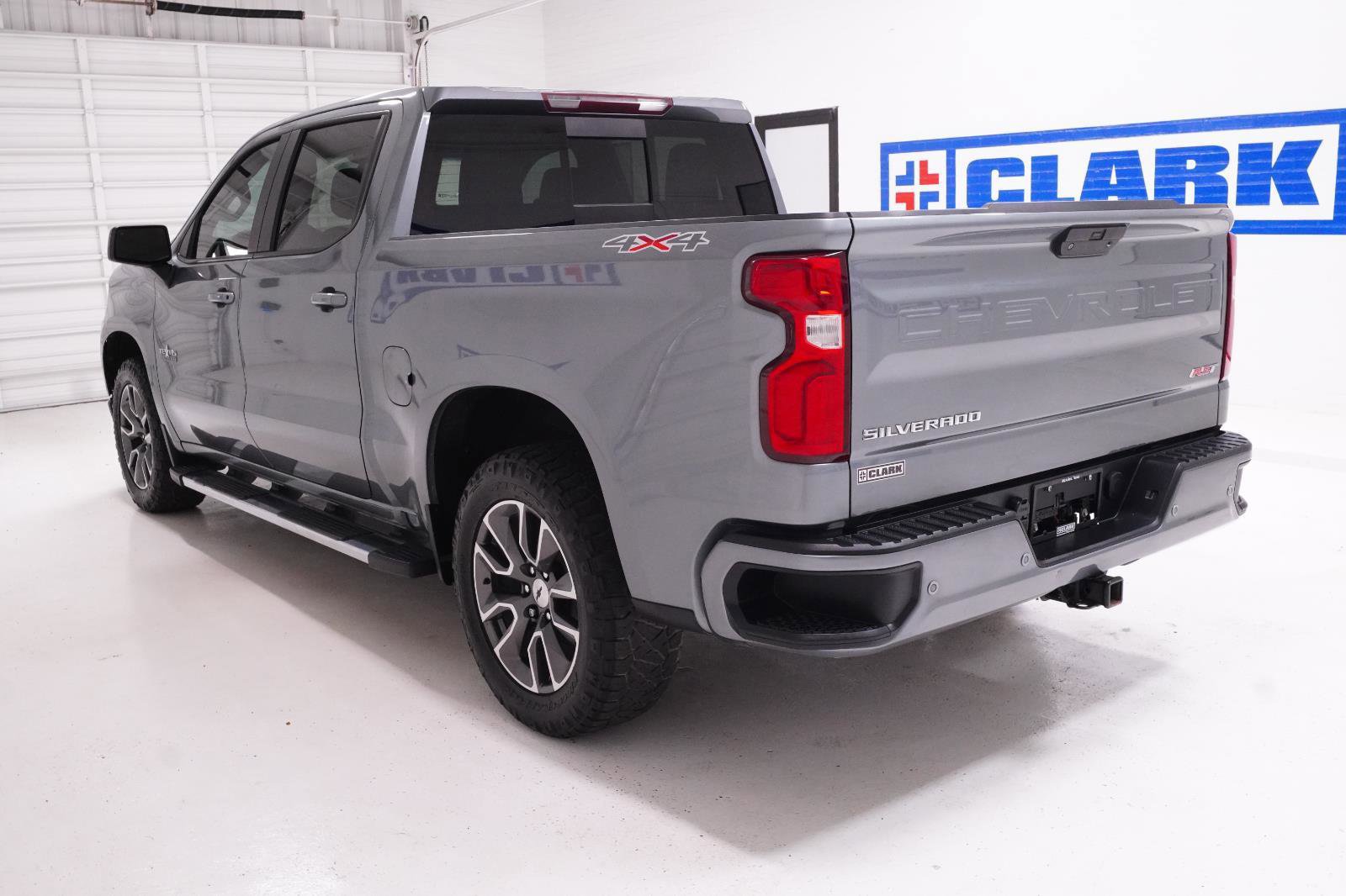 Used 2020 Chevrolet Silverado 1500 RST w/ Texas Edition AWD/4WD image 7