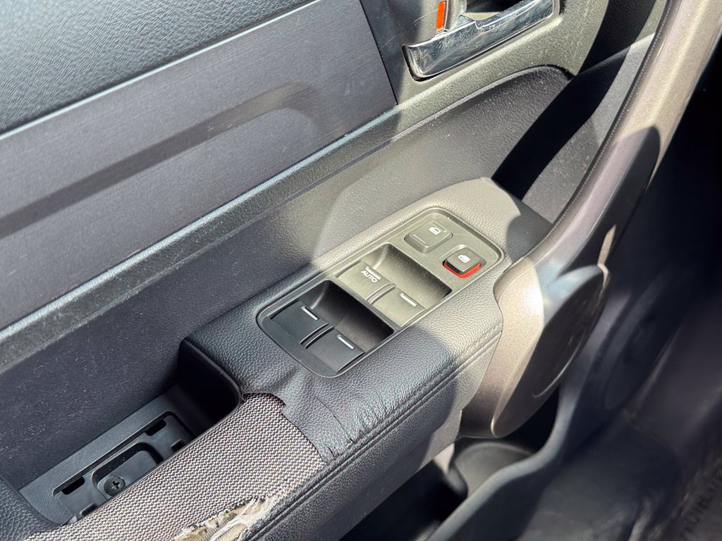 Used 2008 Honda CR-V EX-L image 32