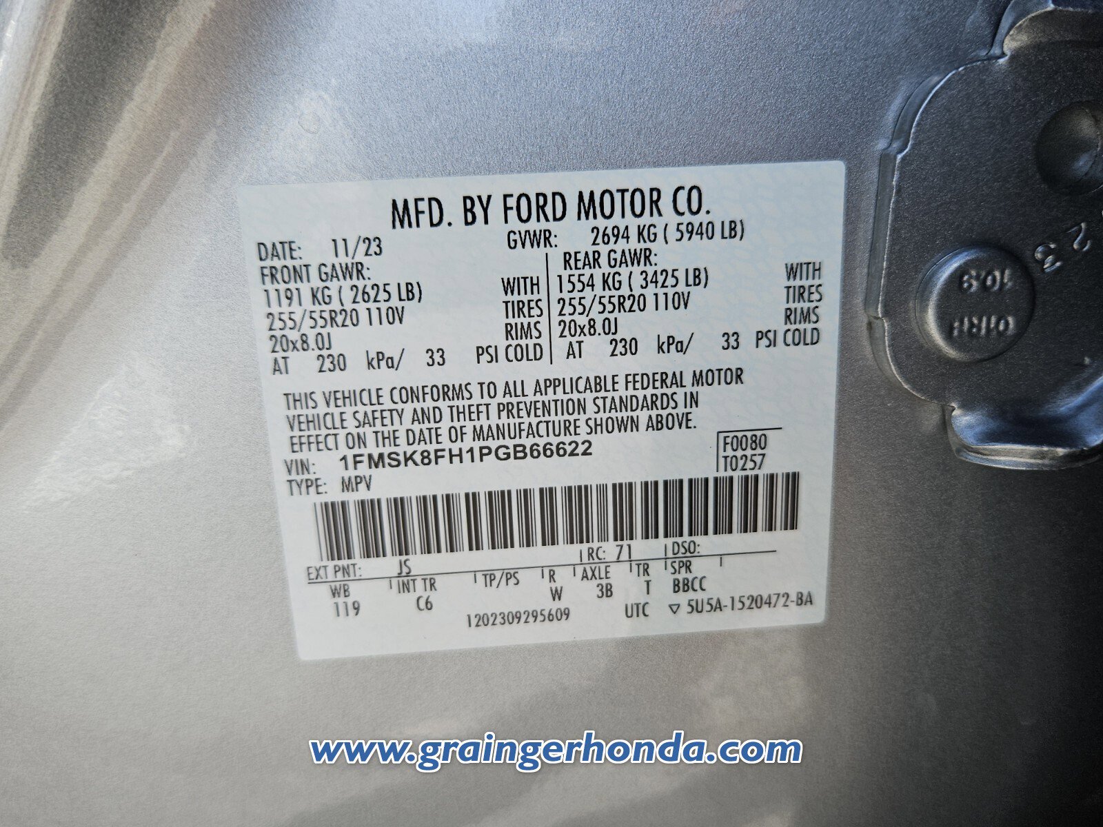 Used 2023 Ford Explorer Limited image 14