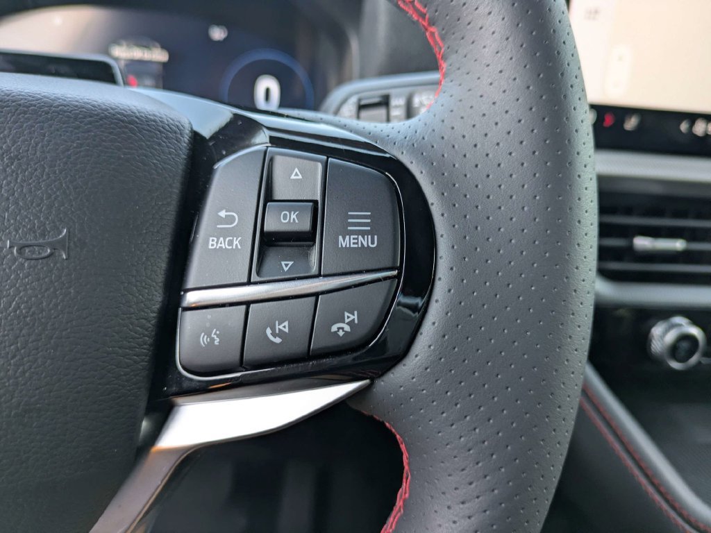 New 2026 Ford Explorer ST-Line w/ ST-Line Street Pack RWD image 30