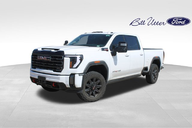 Used 2024 GMC Sierra 2500 AT4 w/ AT4 Premium Plus Package AWD/4WD image 1