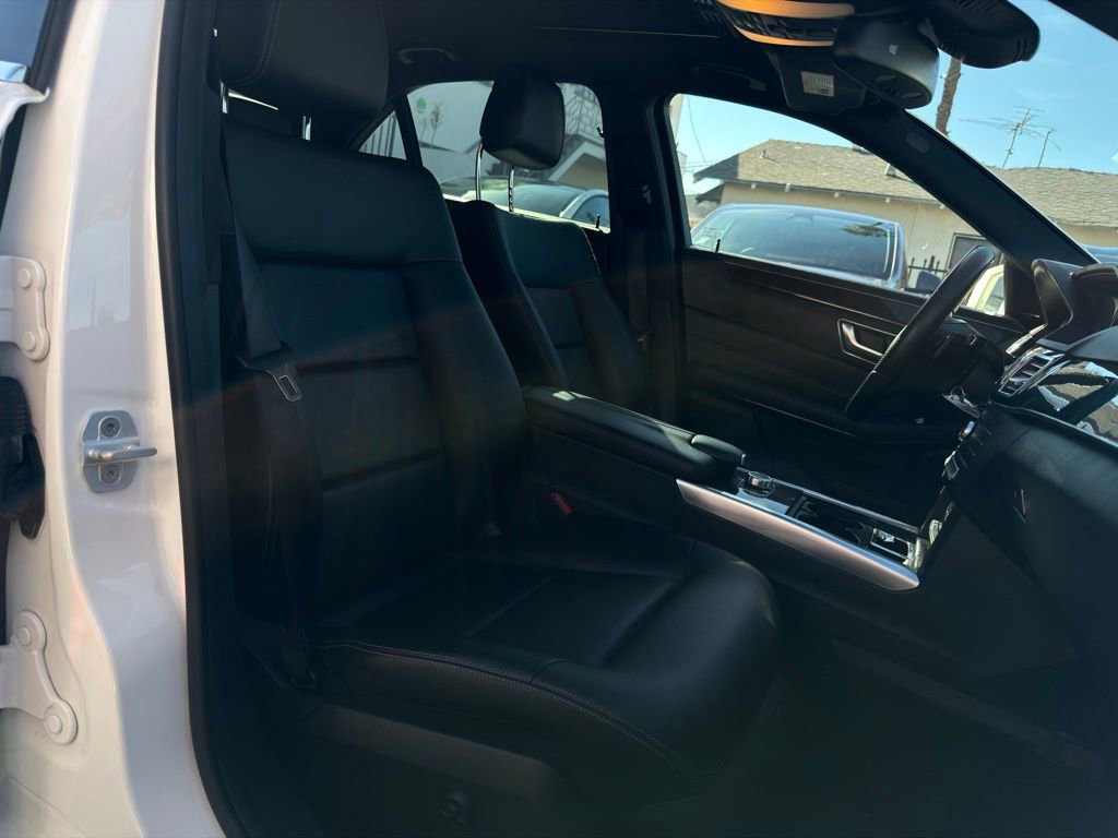 Used 2016 Mercedes-Benz E 350 Sedan image 40