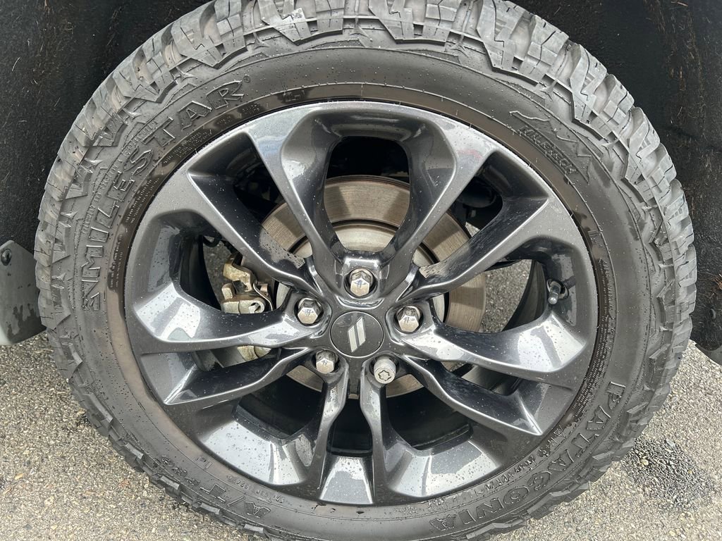 Used 2021 Dodge Durango GT w/ Blacktop Package AWD/4WD image 14