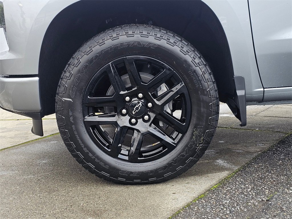 New 2026 Chevrolet Silverado 1500 Custom w/ Turbomax Blackout Package image 9
