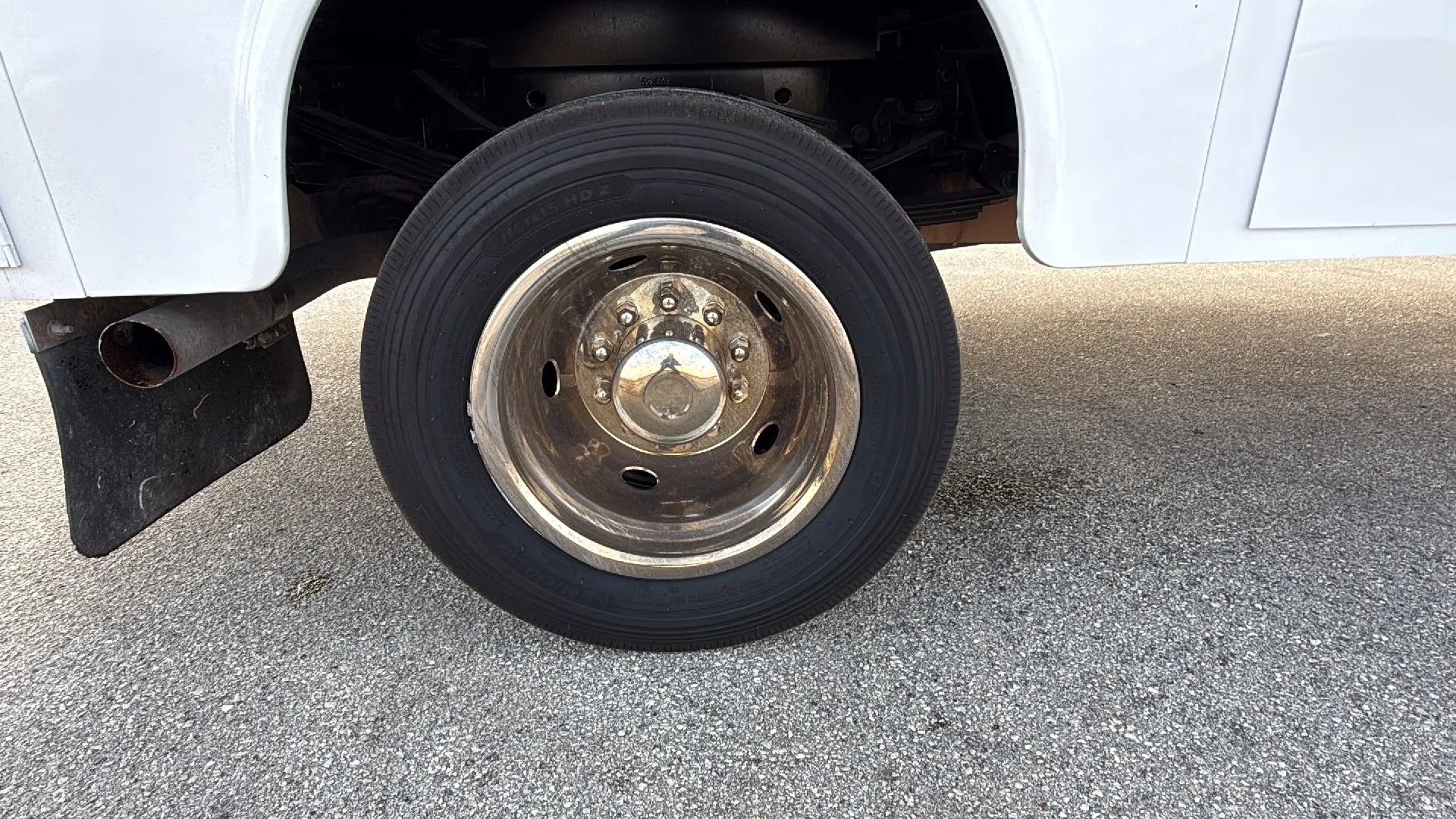 Used 2017 Ford F450 XL w/ Power Equipment Group image 21