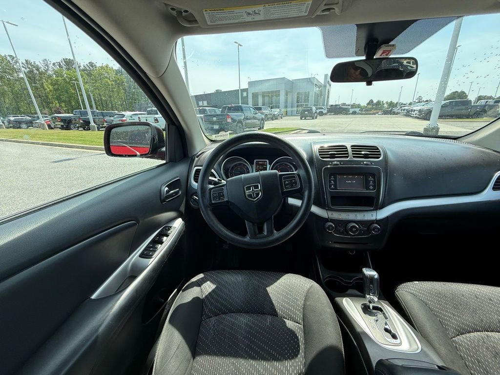 Used 2018 Dodge Journey SE image 13