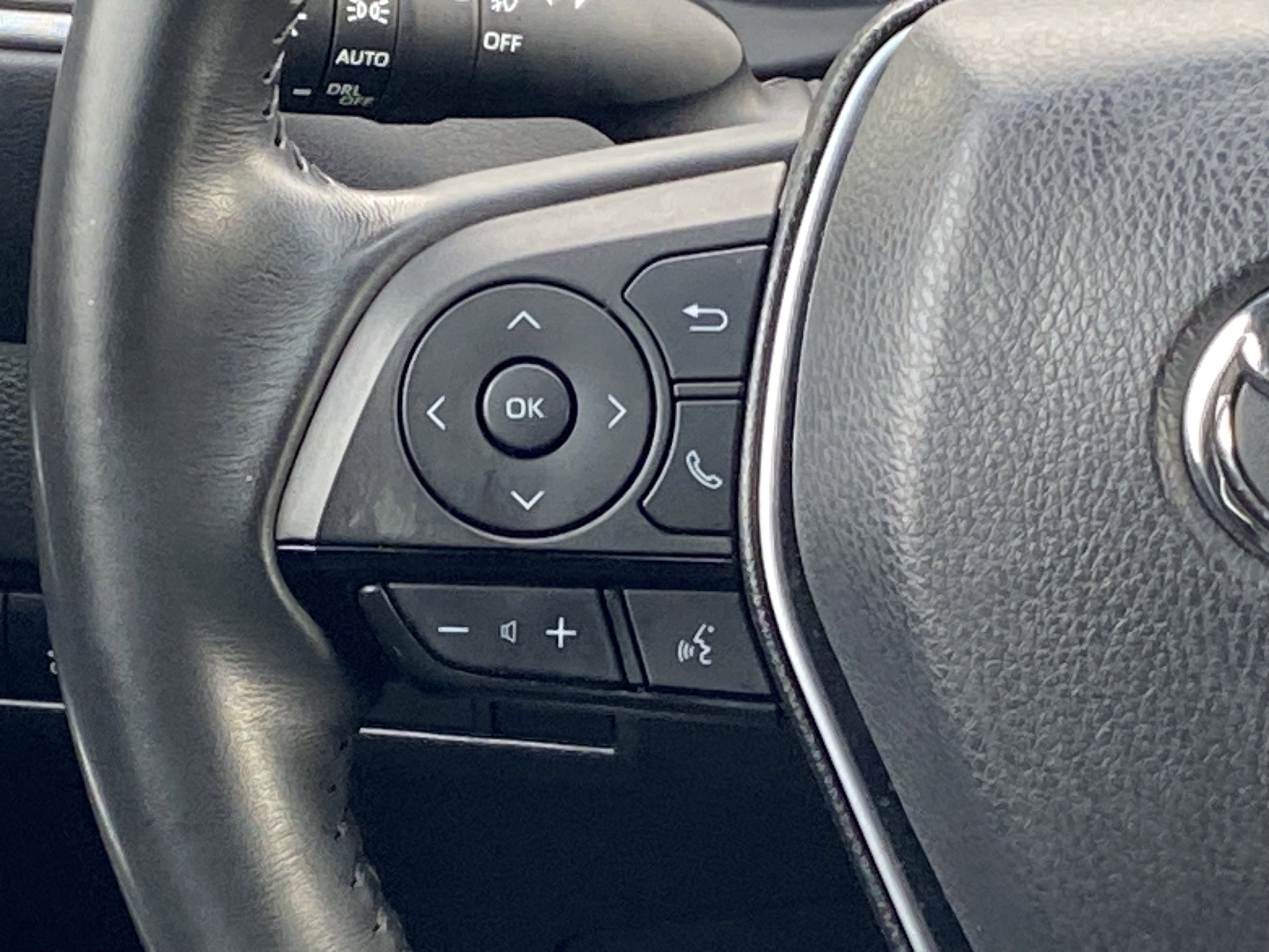 Certified 2024 Toyota Venza Nightshade image 18