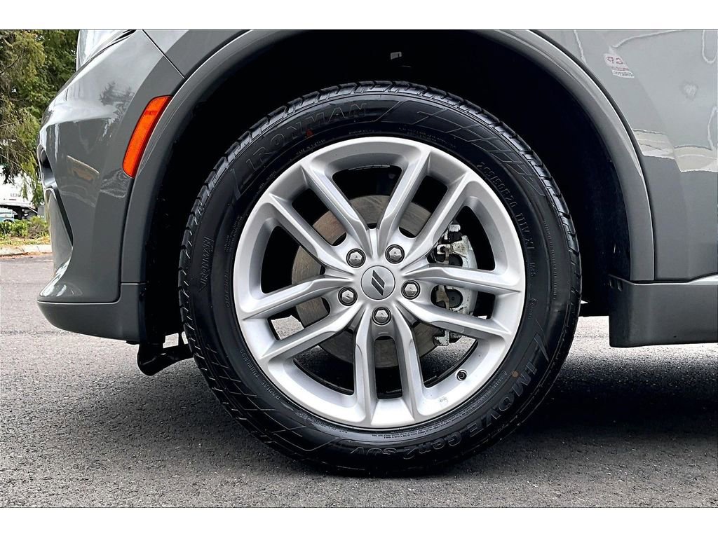 Used 2024 Dodge Durango GT AWD/4WD image 9