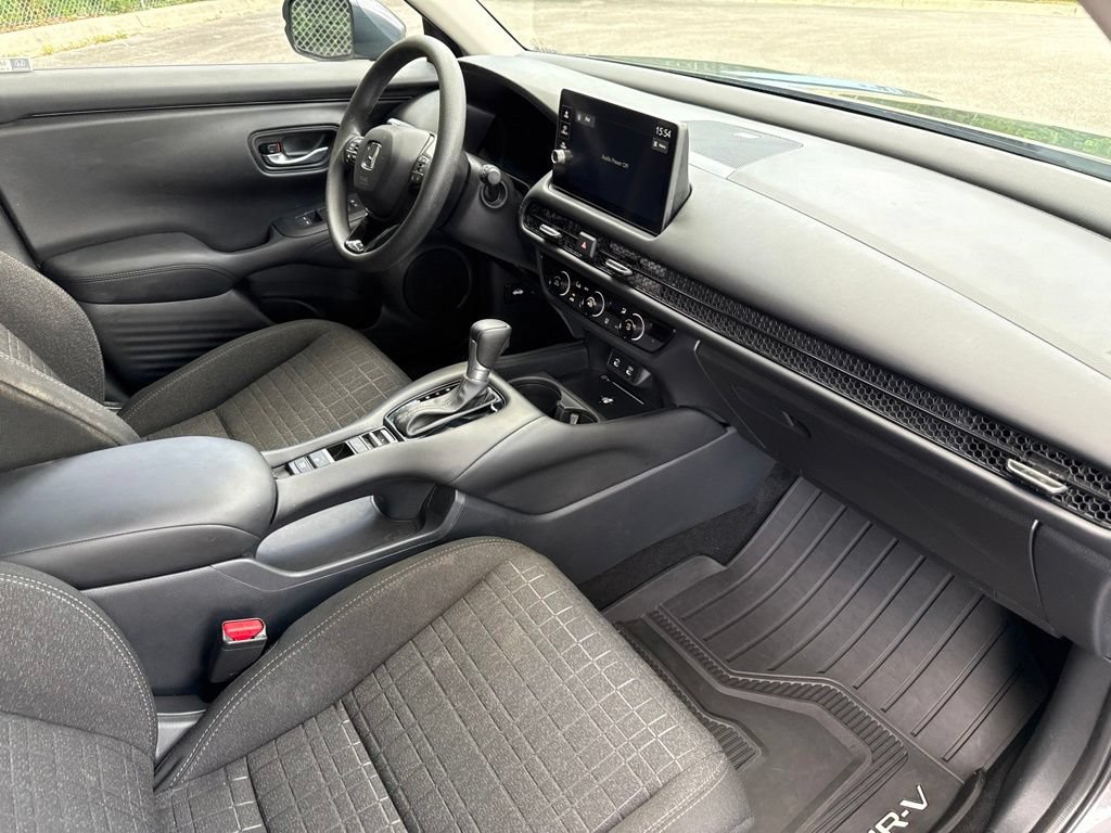 Used 2026 Honda HR-V LX image 11