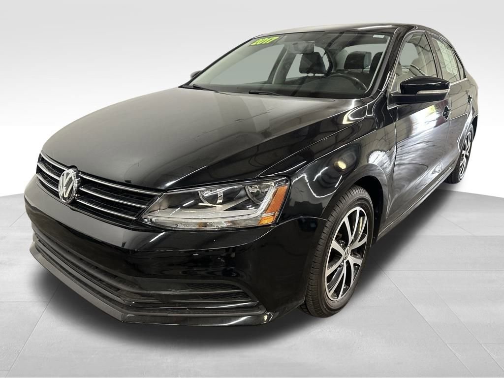 Used 2017 Volkswagen Jetta SE image 1