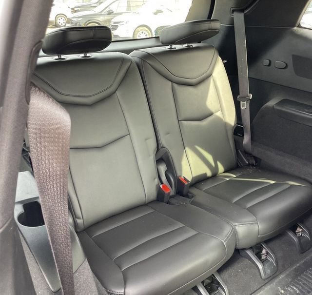 Used 2023 Cadillac XT6 Sport image 18