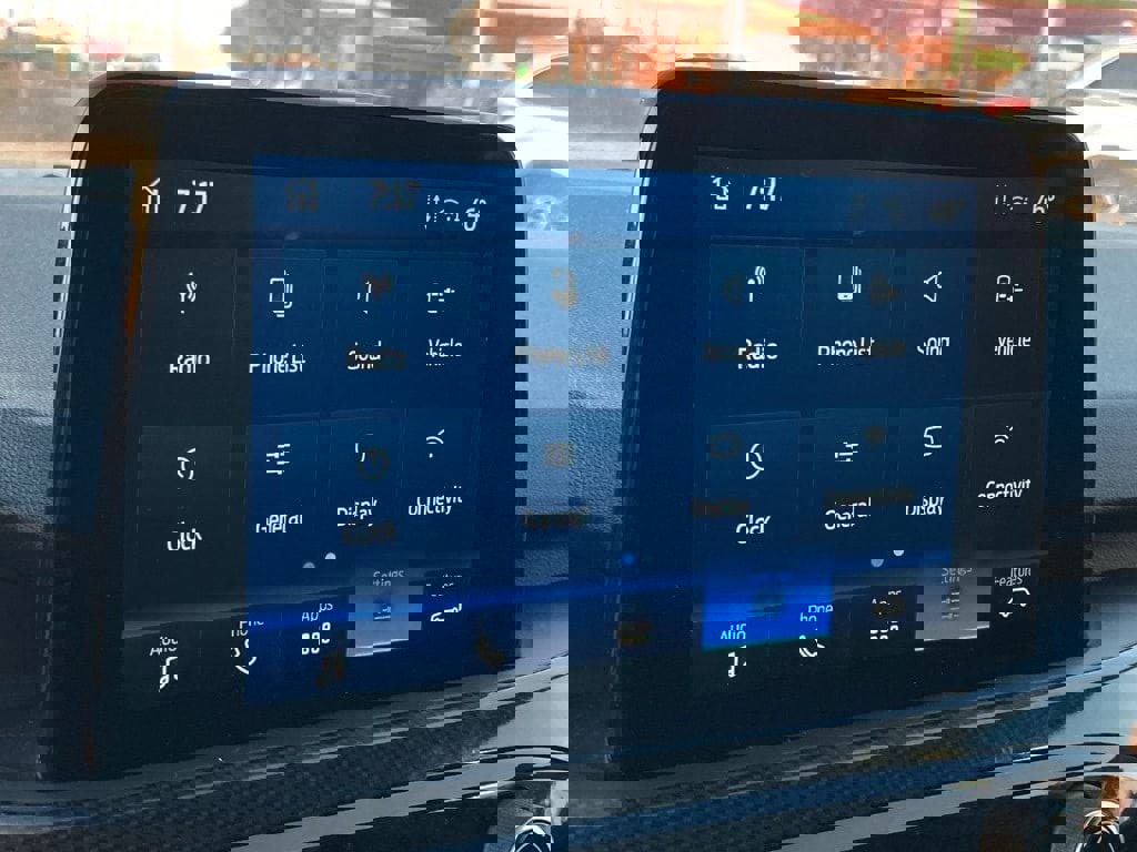 Used 2025 Ford Escape ST-Line image 21