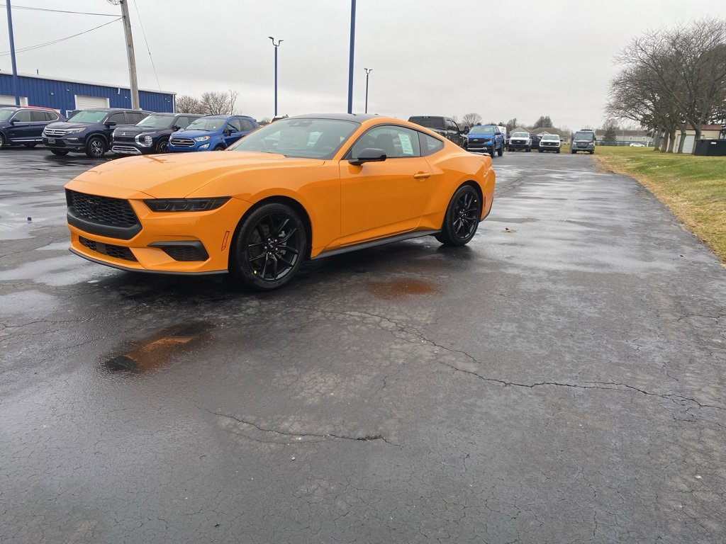 New 2026 Ford Mustang Coupe image 3