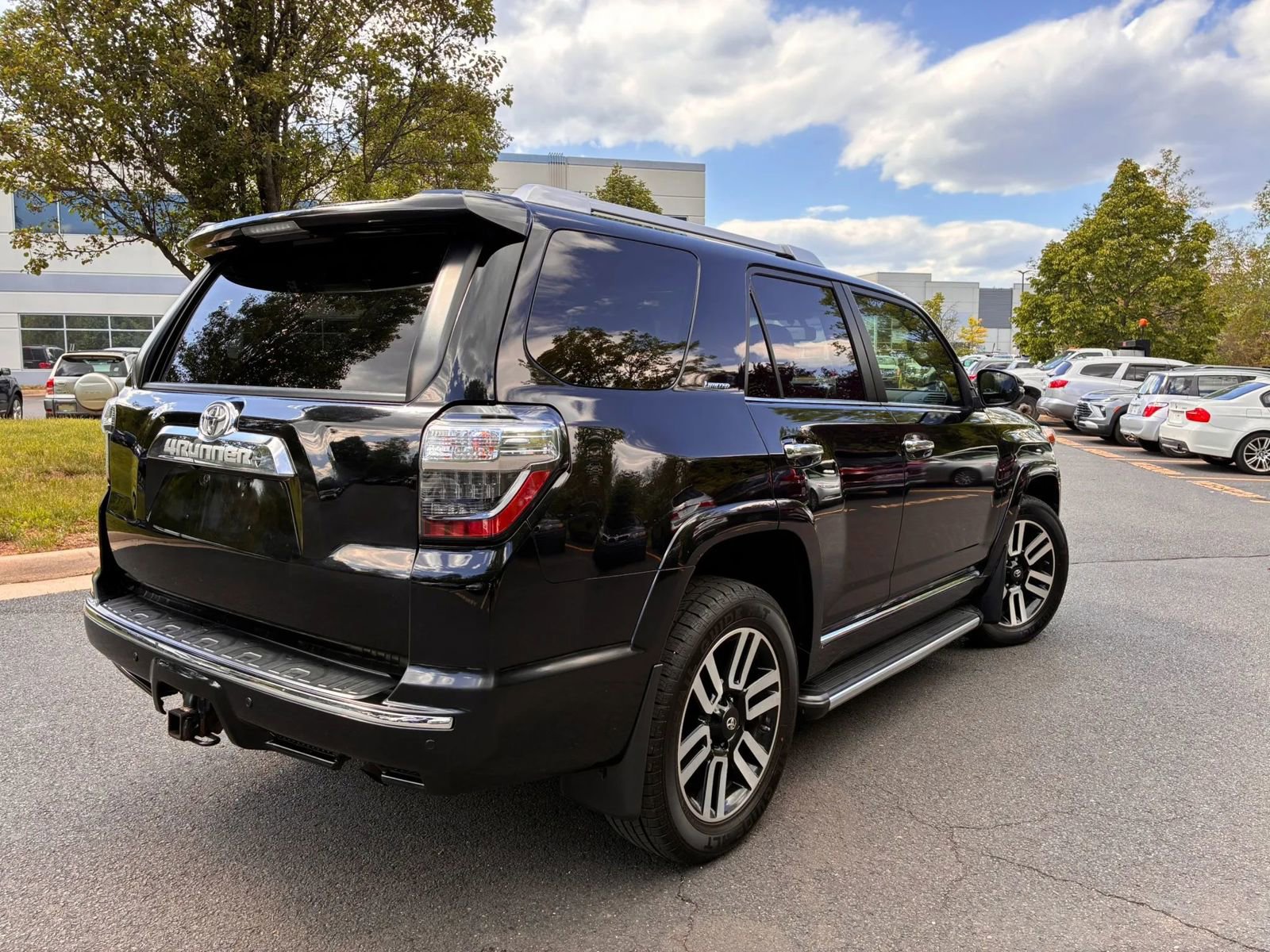 Used 2015 Toyota 4Runner 4WD image 10