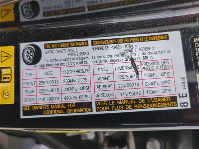 Used 2019 Toyota C-HR XLE FWD image 14