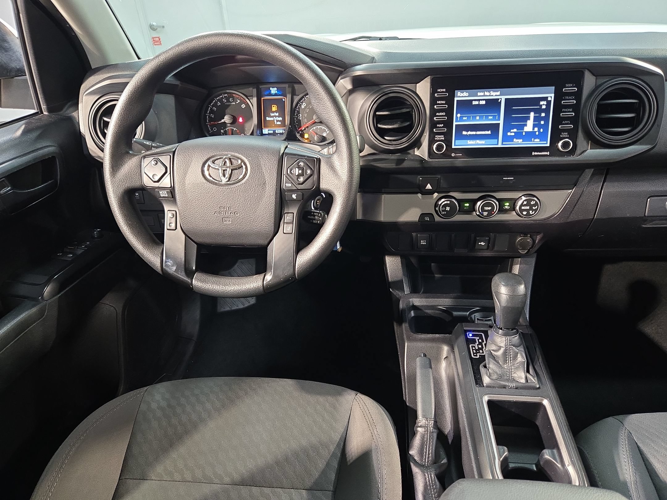 Used 2021 Toyota Tacoma SR RWD image 9