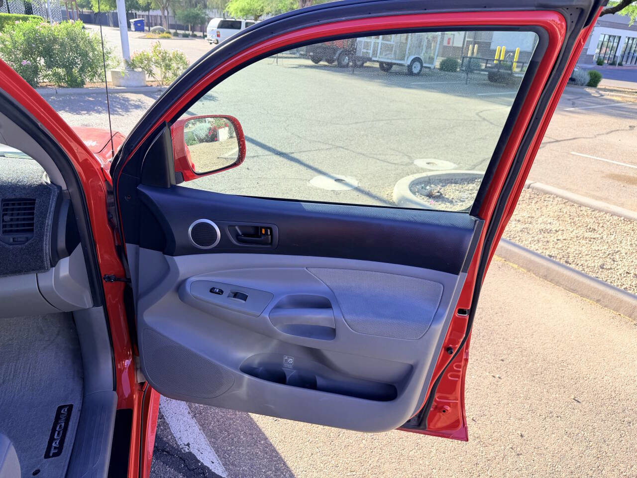 Used 2008 Toyota Tacoma X-Runner RWD image 23