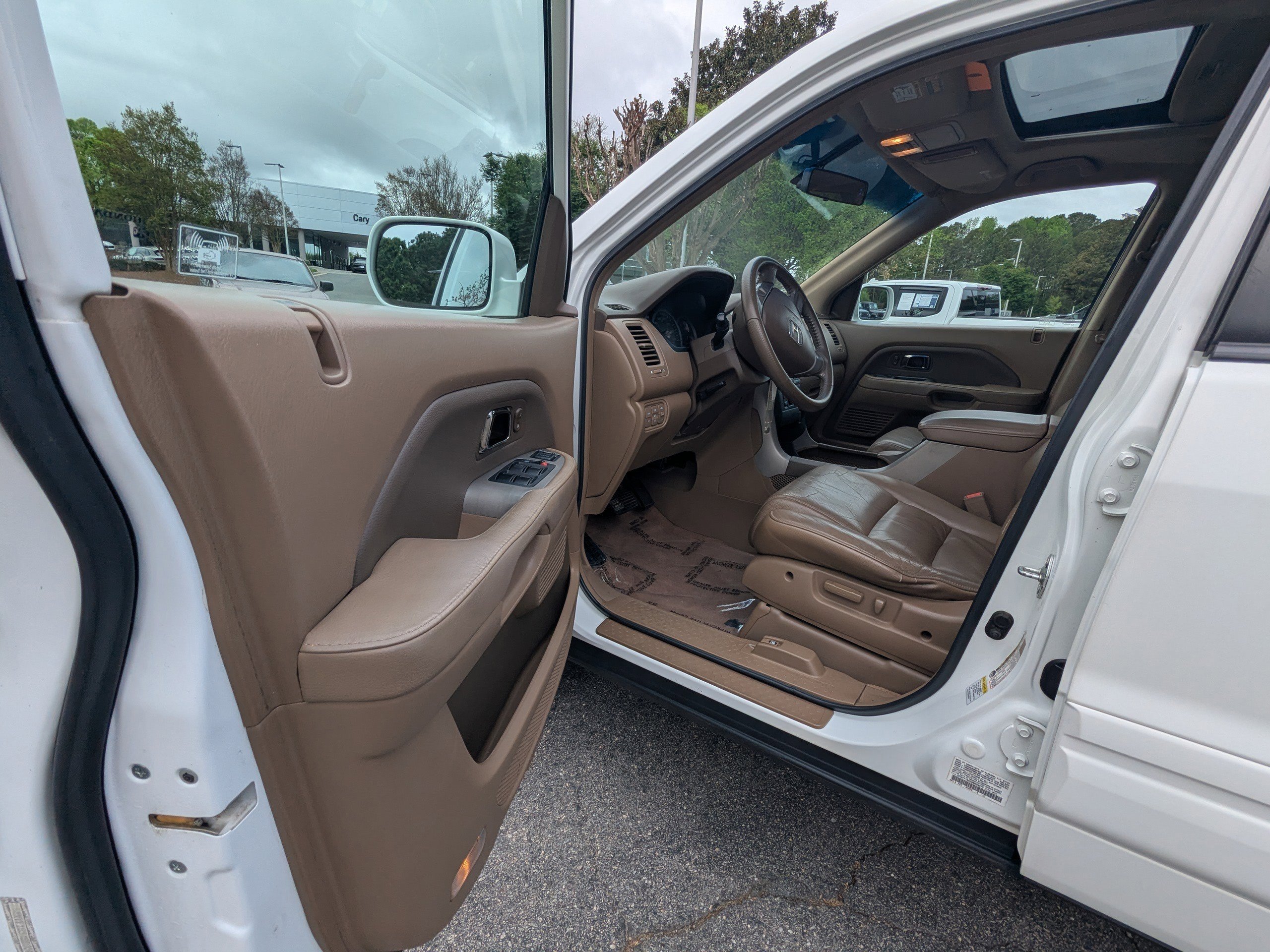 Used 2008 Honda Pilot EX-L image 9