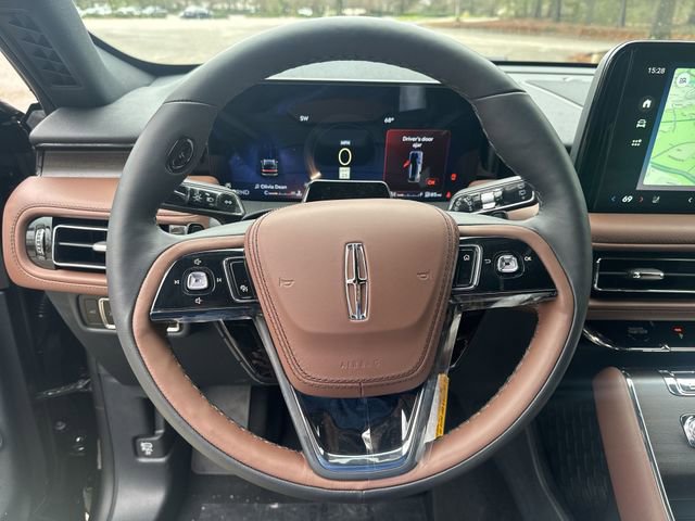 New 2026 Lincoln Aviator Reserve AWD/4WD image 14