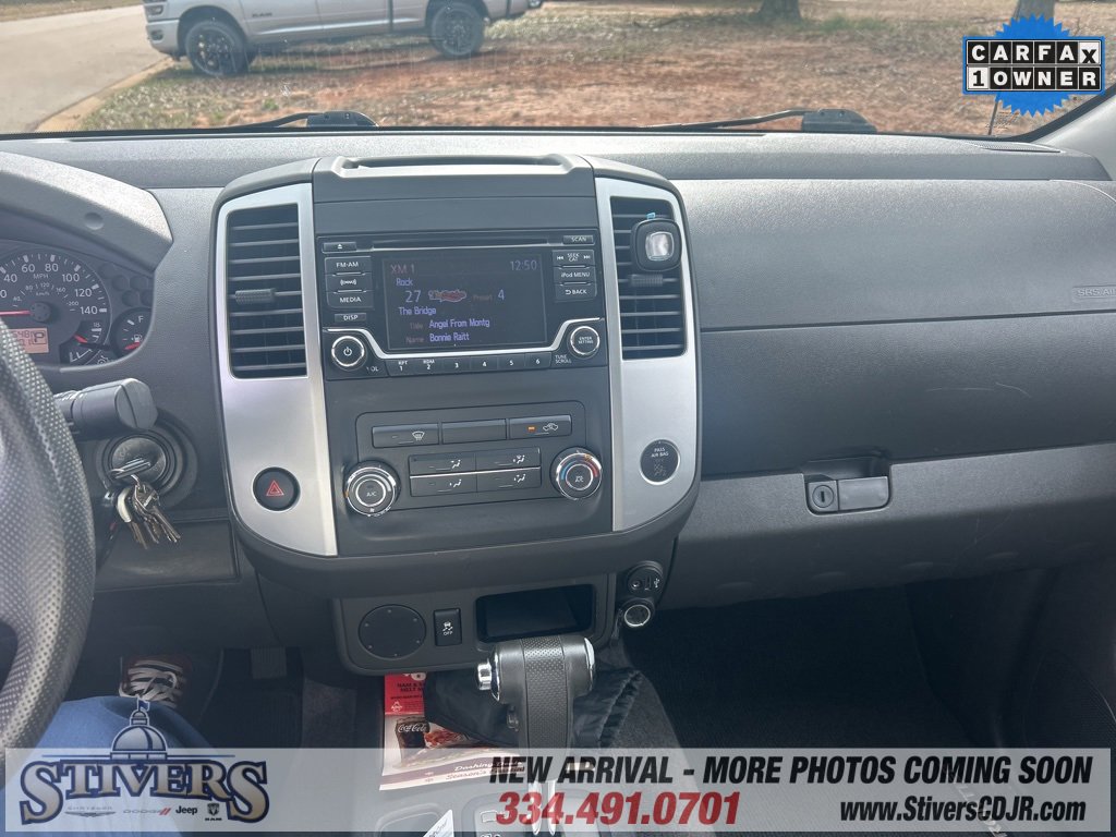 Used 2018 Nissan Frontier SV image 12