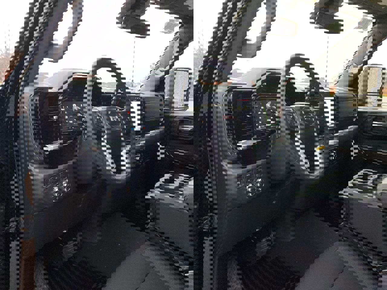 New 2025 GMC Sierra 2500 SLE w/ SLE Convenience Package image 41