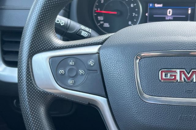 Used 2023 GMC Terrain SLE w/ Elevation Edition image 31