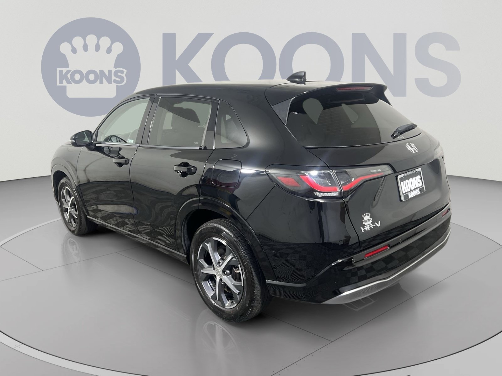 Used 2023 Honda HR-V EX-L image 8