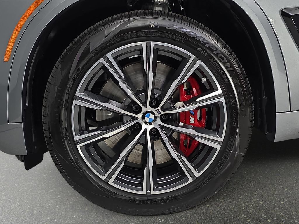 New 2026 BMW X5 xDrive50e w/ M Sport Package image 32