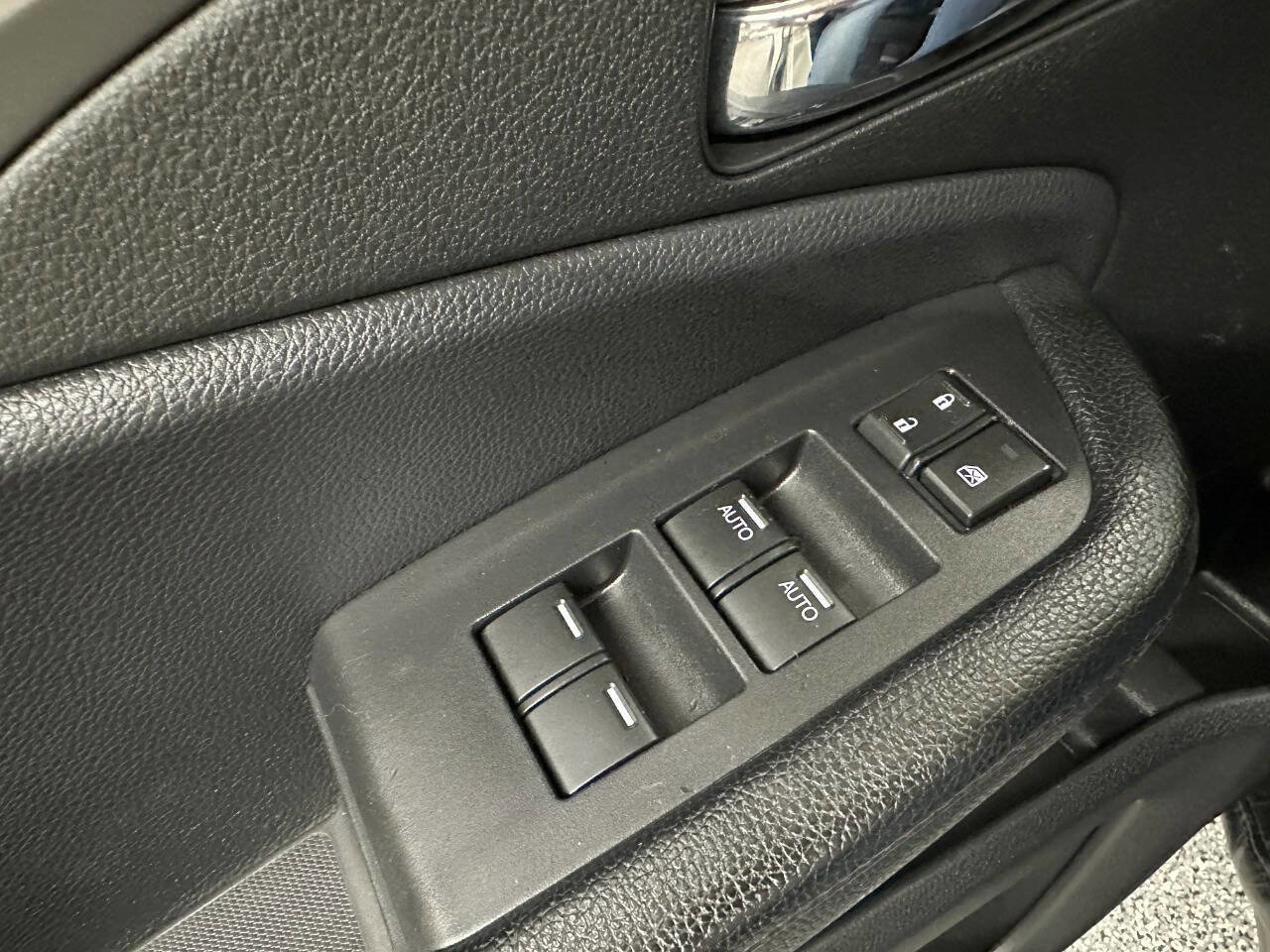 Used 2018 Honda Pilot EX-L image 23