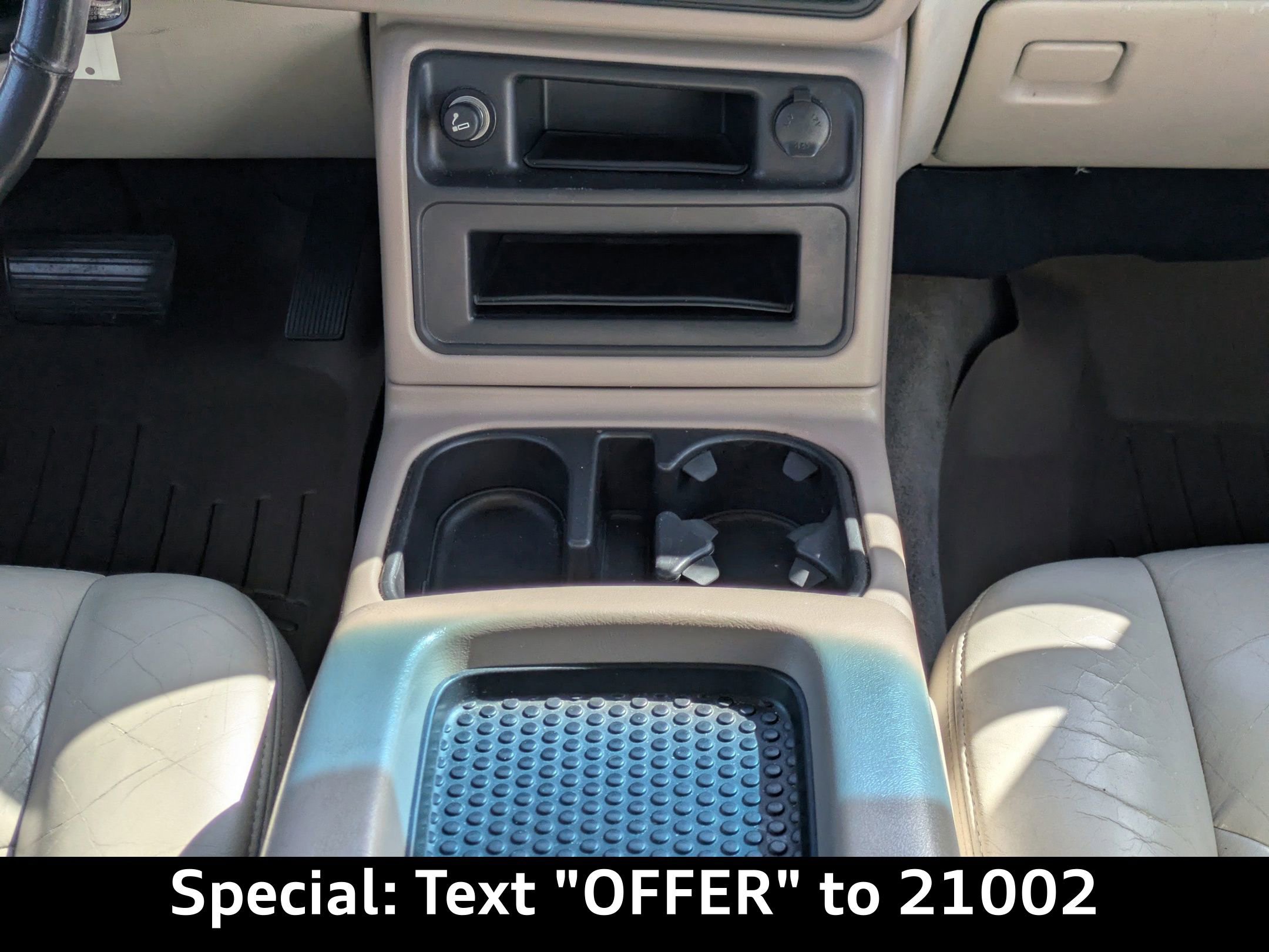 Used 2006 Chevrolet Suburban Z71 w/ Z71 Preferred Equipment Group RWD image 18