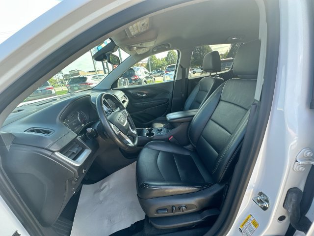 Used 2024 GMC Terrain SLT AWD/4WD image 29
