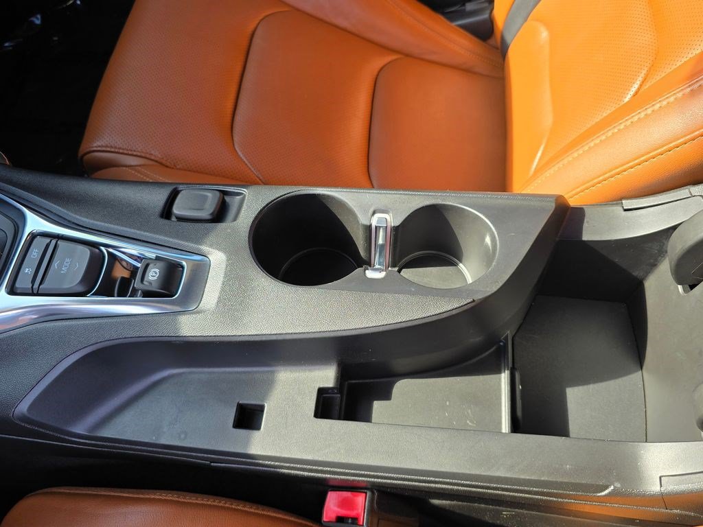 Used 2019 Chevrolet Camaro LT RWD image 30