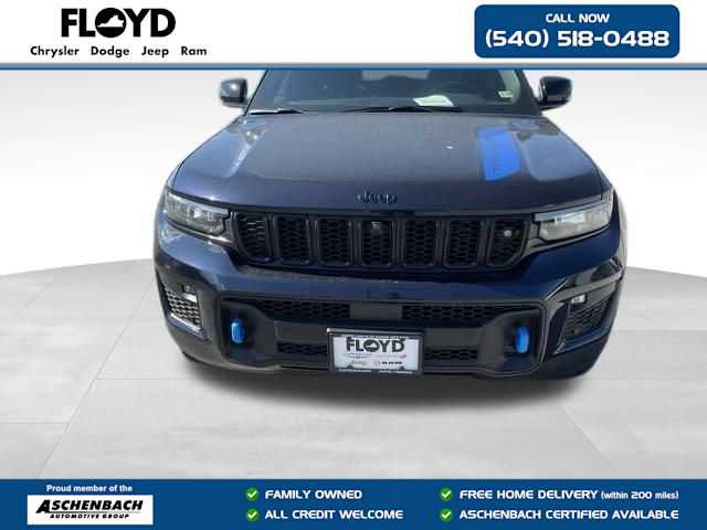 New 2024 Jeep Grand Cherokee Trailhawk w/ Advanced Protech Group II image 7