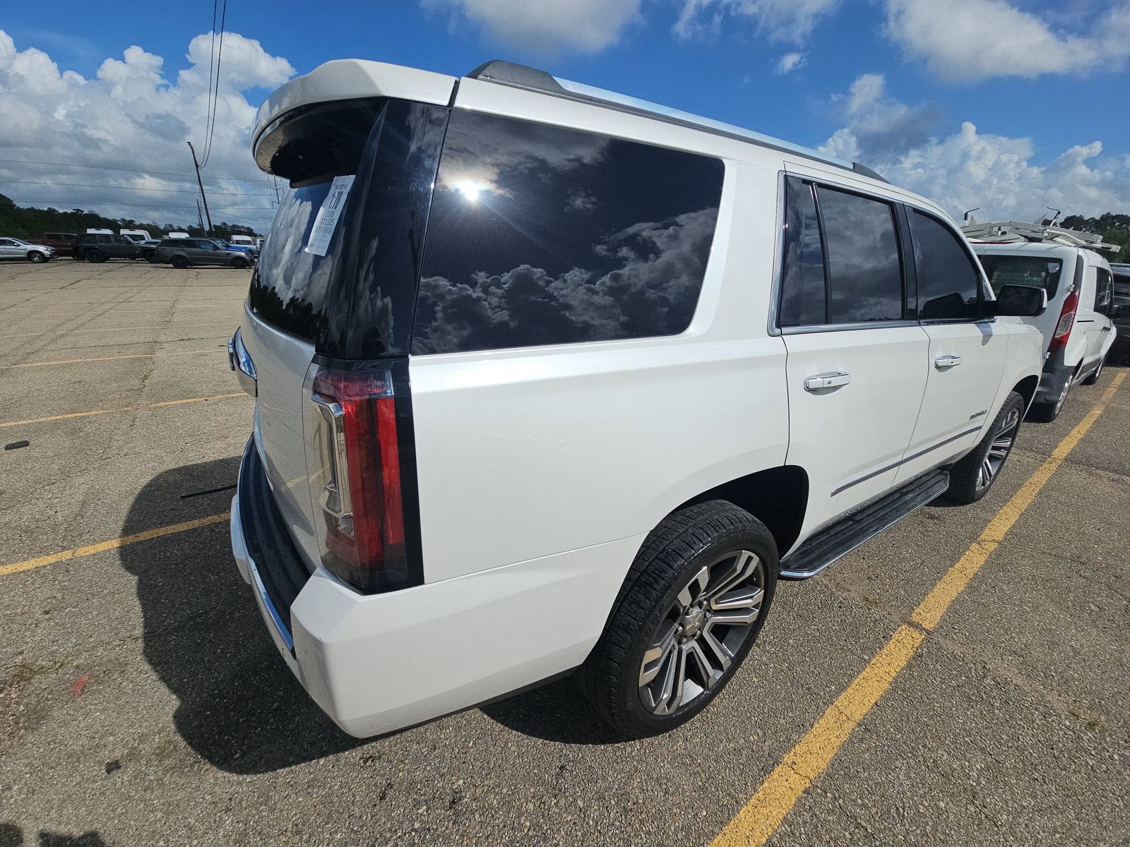 Used 2019 GMC Yukon Denali image 6