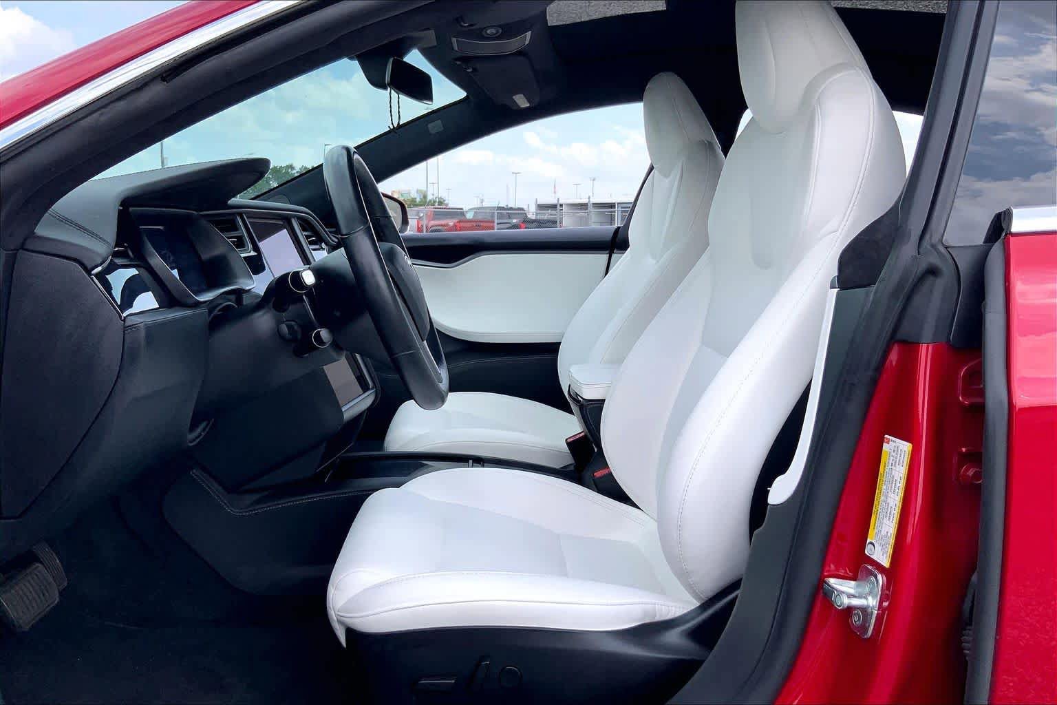 Used 2020 Tesla Model S Long Range Plus AWD/4WD image 7