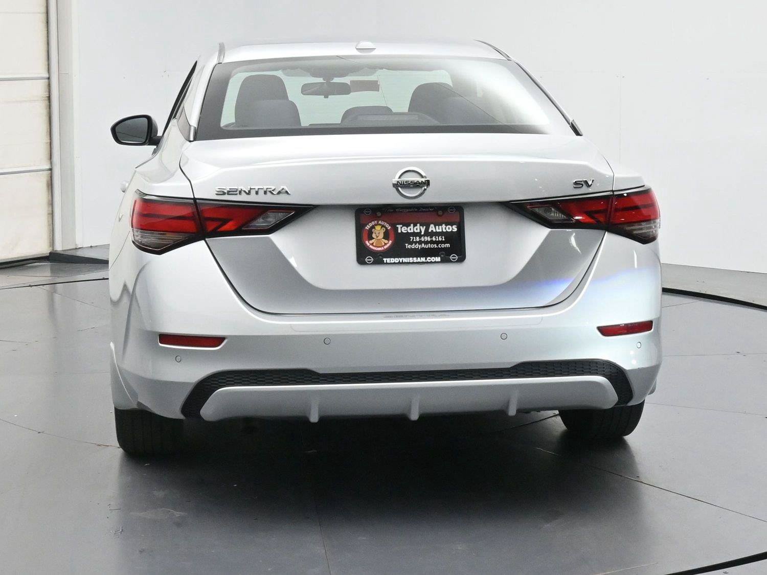 Used 2022 Nissan Sentra SV FWD image 22