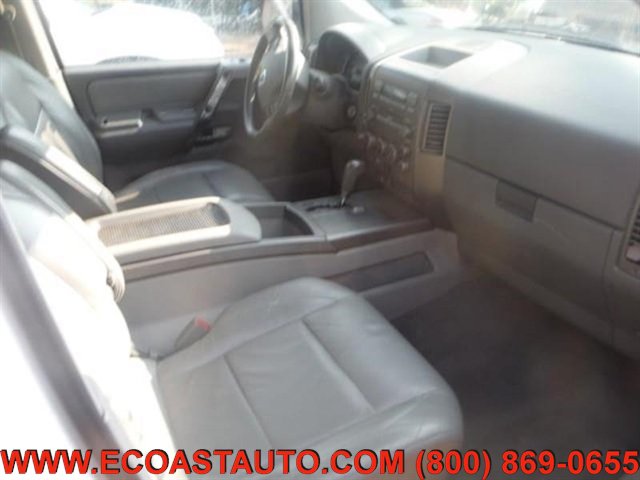 Used 2004 Nissan Armada SE Off-Road w/ (SR1) Sunroof Pkg (SE OR) AWD/4WD image 7
