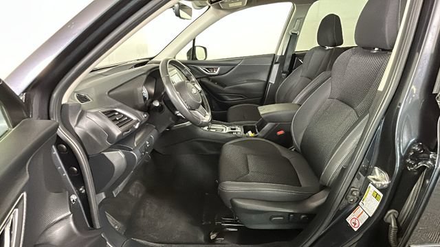 Used 2019 Subaru Forester Premium AWD/4WD image 11