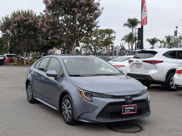 Certified 2021 Toyota Corolla LE w/ Carpet Mat Package (TMS) FWD image 3