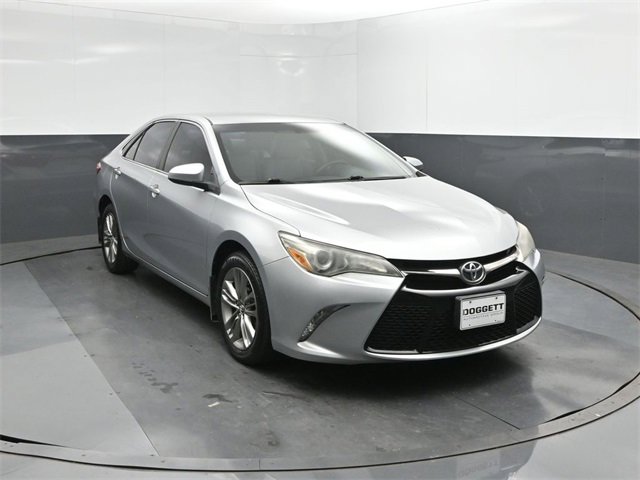 Used 2017 Toyota Camry SE image 22