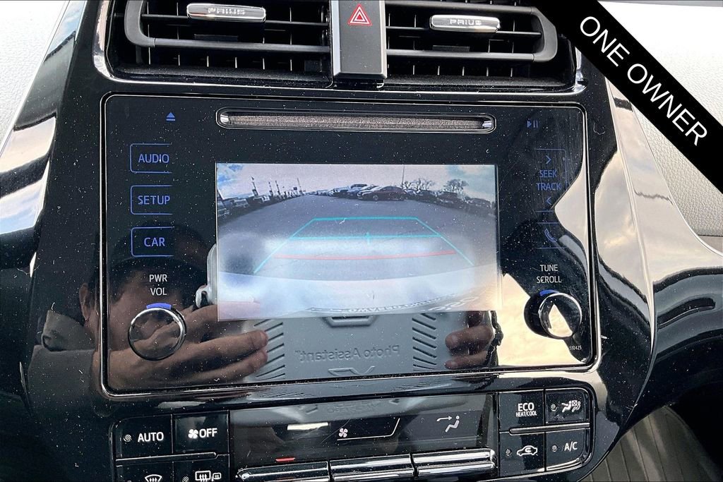 Used 2019 Toyota Prius LE image 14