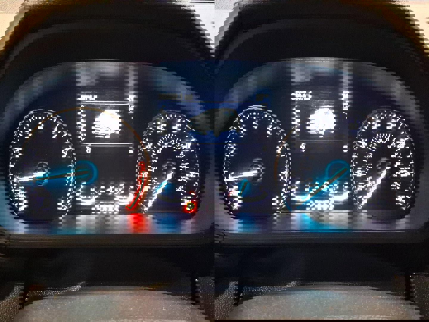 Used 2021 Ford EcoSport SE image 11