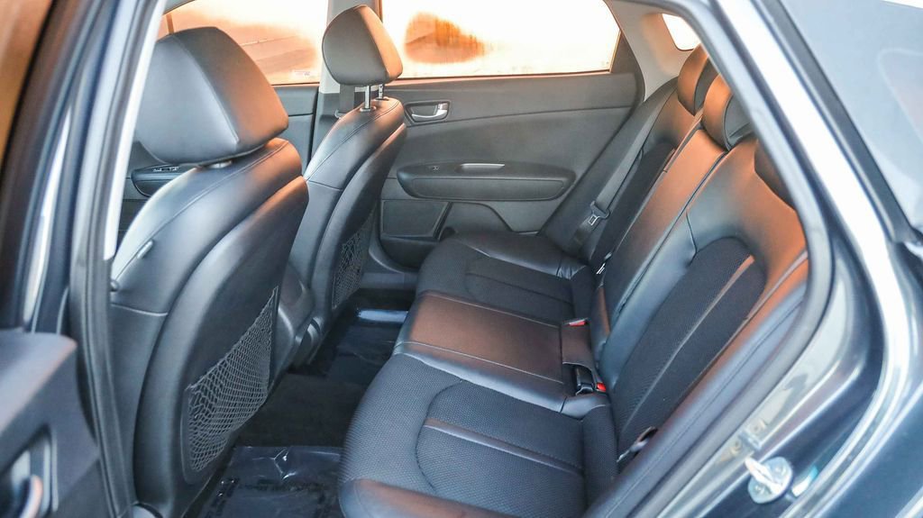Used 2020 Kia Optima S FWD image 22