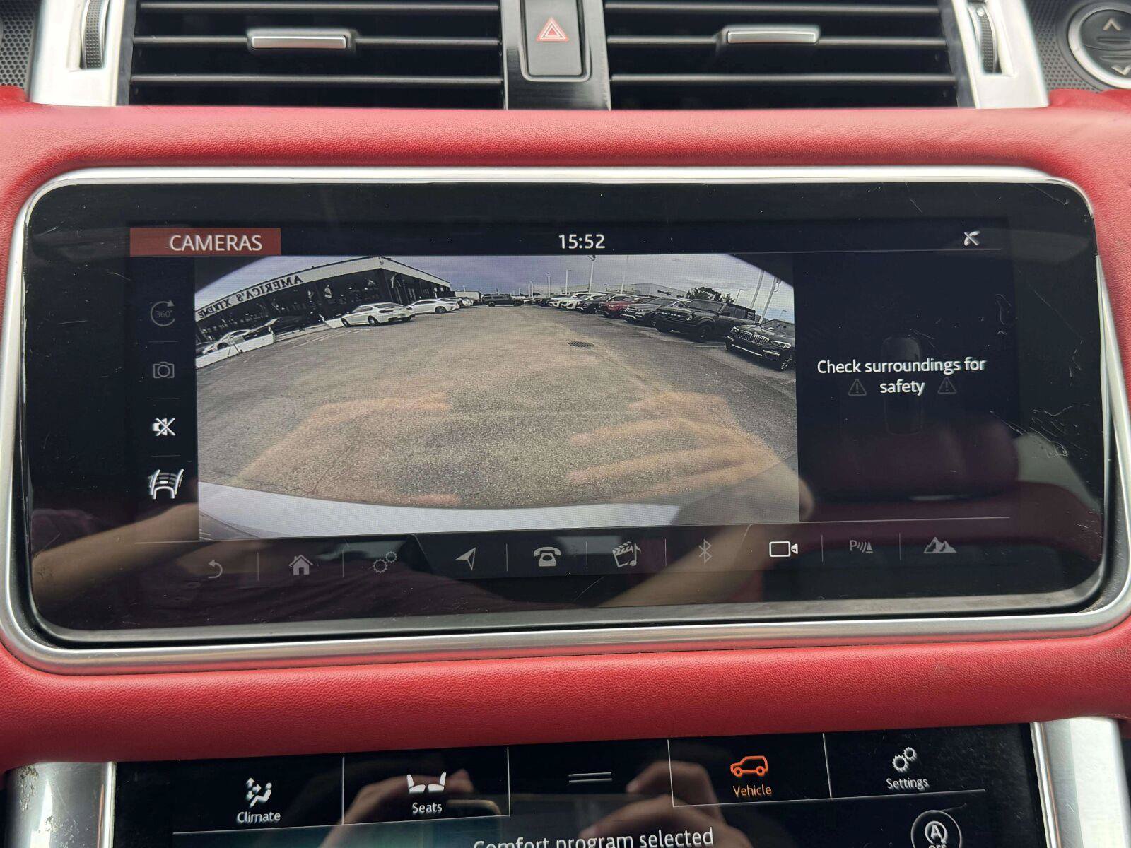 Used 2020 Land Rover Range Rover Sport HST AWD/4WD image 34