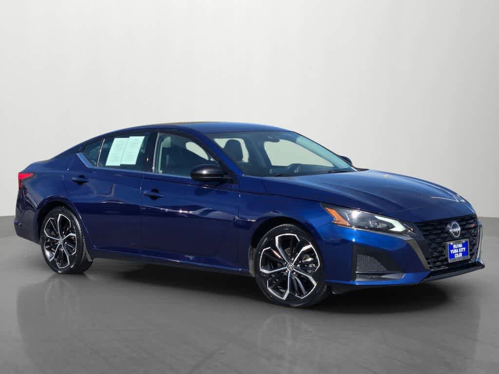 Used 2024 Nissan Altima 2.5 SR image 8