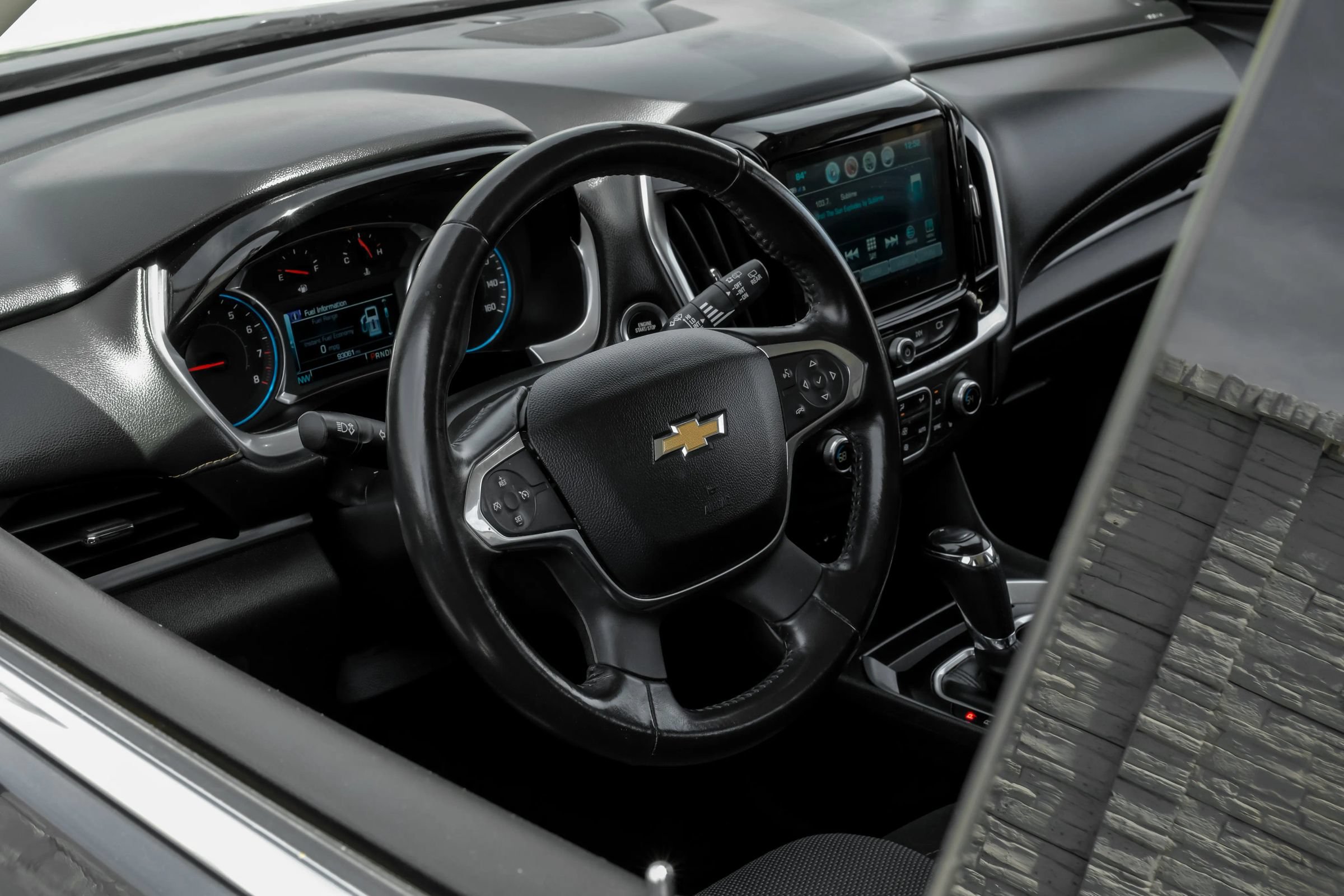 Used 2019 Chevrolet Traverse LT w/ LPO, Floor Liner Package AWD/4WD image 17